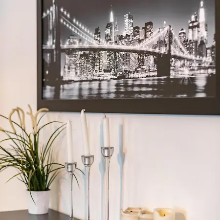 Διαμέρισμα Deluxe Elizabeth Next To New York Cafe